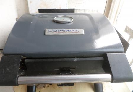 vend barbecue campingaz