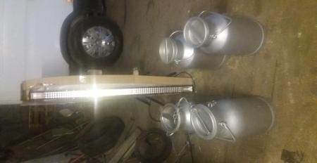 vend bidons de lait 25 L
