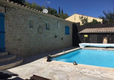 chambre dhôtes climatisé naturiste avec piscine