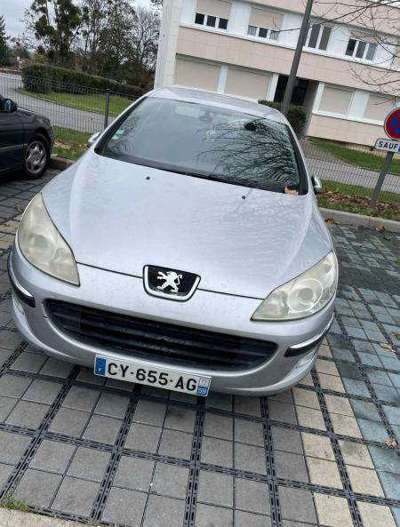 407 peugeot essence 1l8